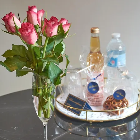 Le Boudoir Aparthotel