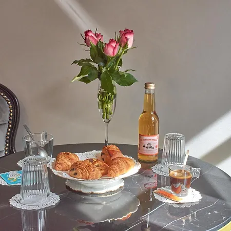 Le Boudoir טרואה